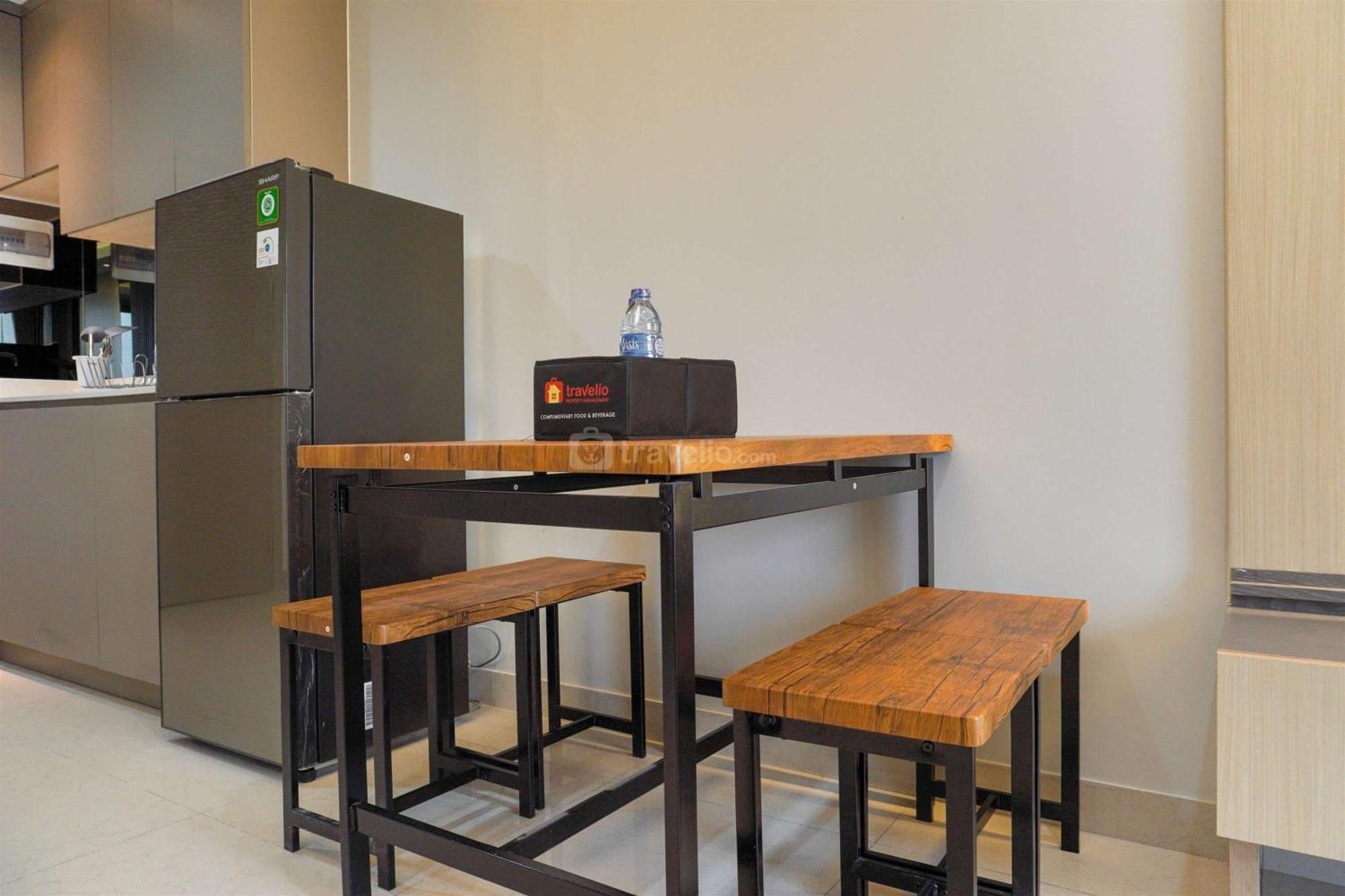 Modern Look And Comfy 2br Gold Coast By Travelio